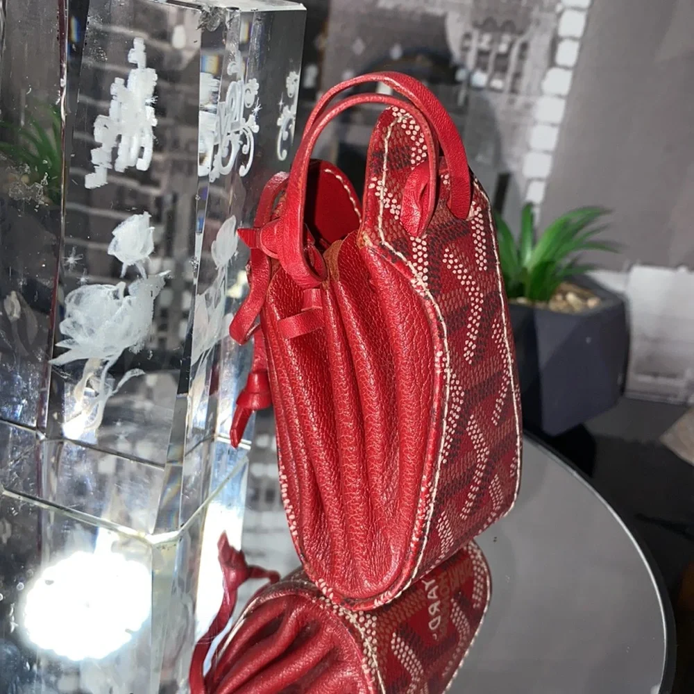 Authentic GOYARD Herringbone Leather Mini Drawstring Pouch Bag Bordeaux - Picture 4 of 17